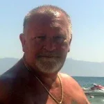 lasse glad 