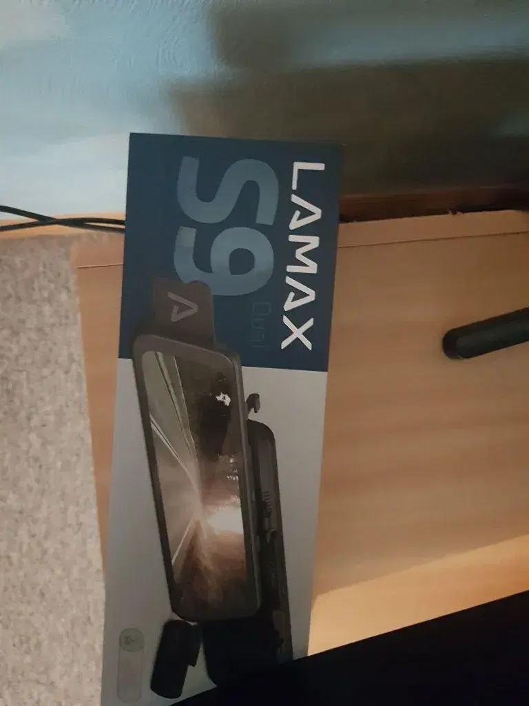 LAMAX S9 Dual, LAMAX Electronics