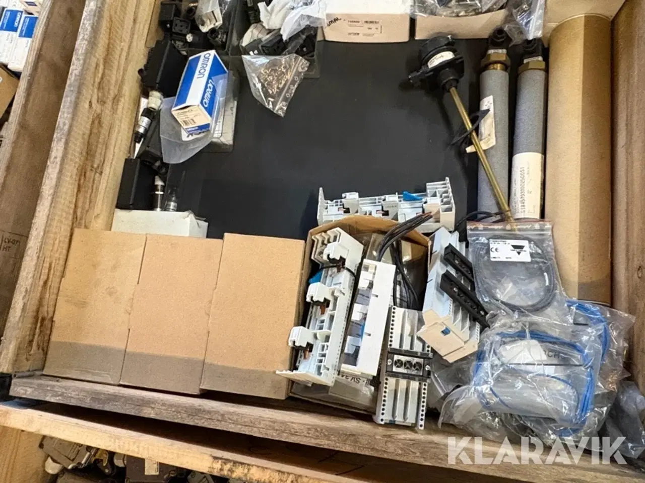 Billede 7 - Stort lot med el-komponenter - 37 paller