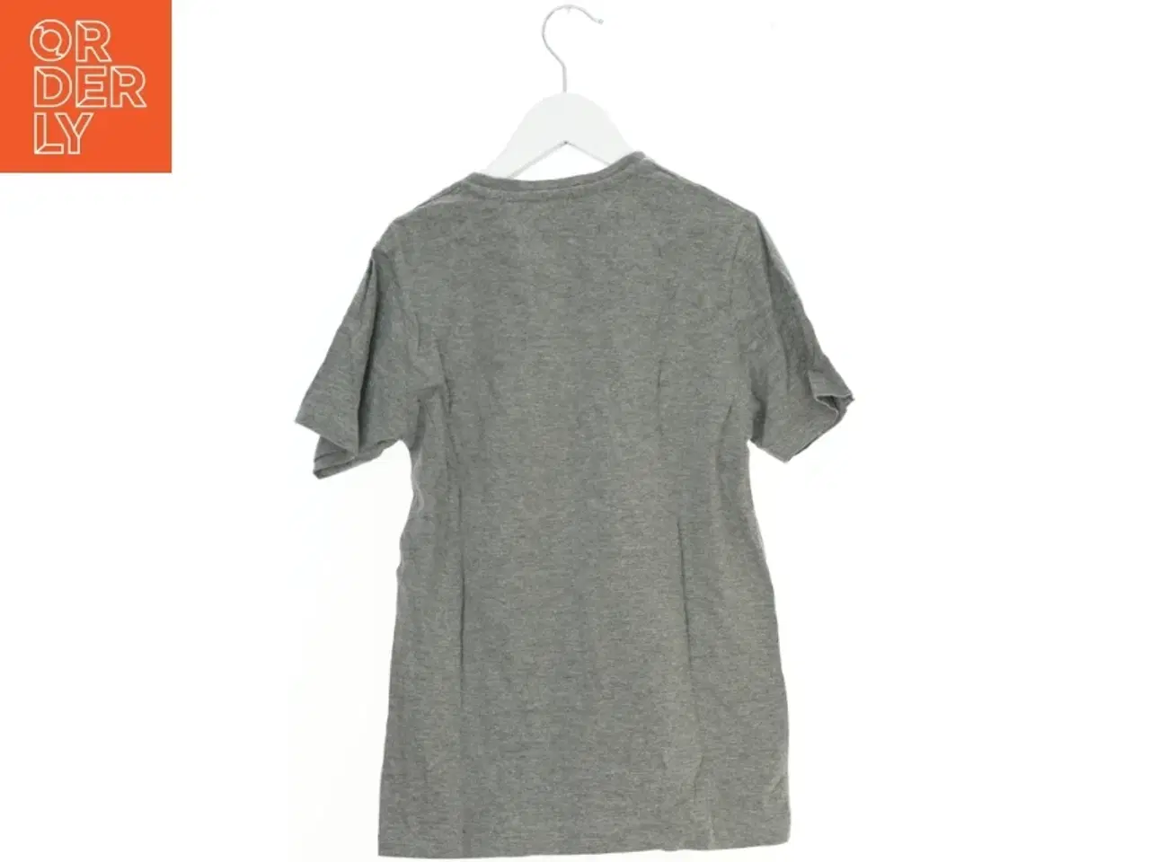 Billede 2 - T-Shirt fra JEFF (str. 140 cm)