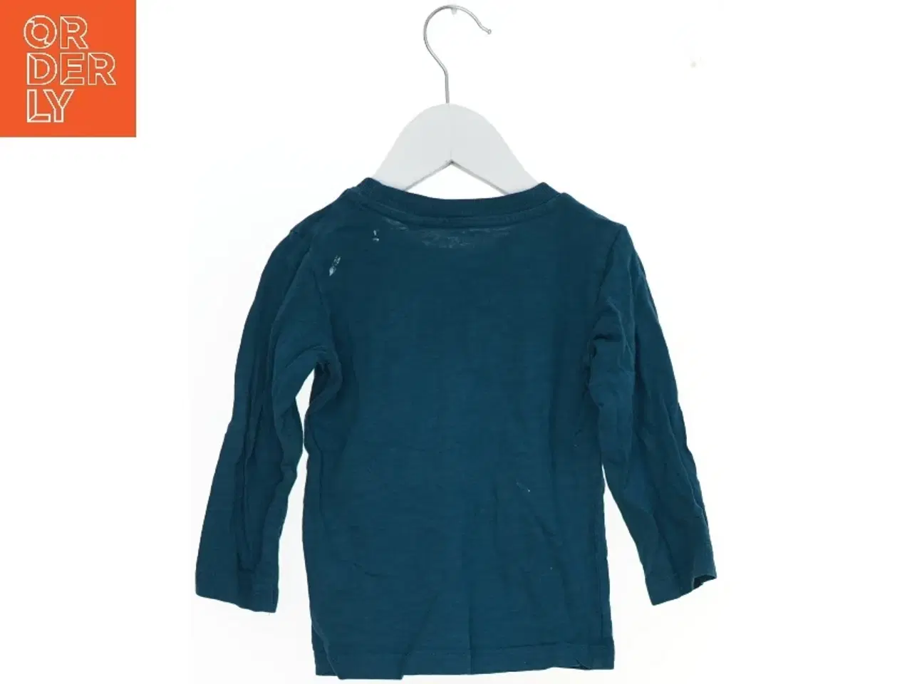 Billede 2 - Bluse med køretøjsmotiv fra Next (str. 86)