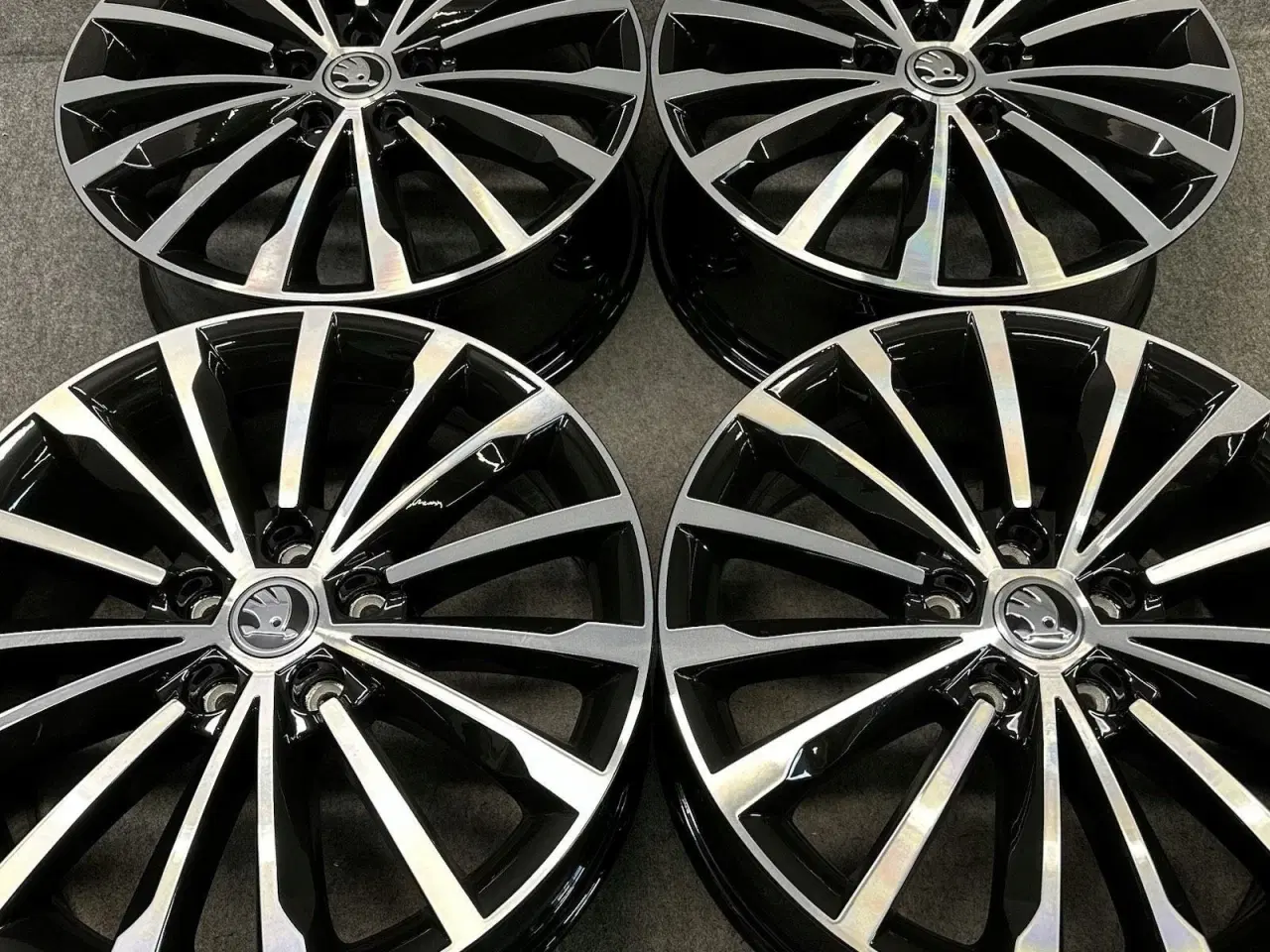 Billede 6 - ALUFÆLGE SKODA KAROQ 57A 18"