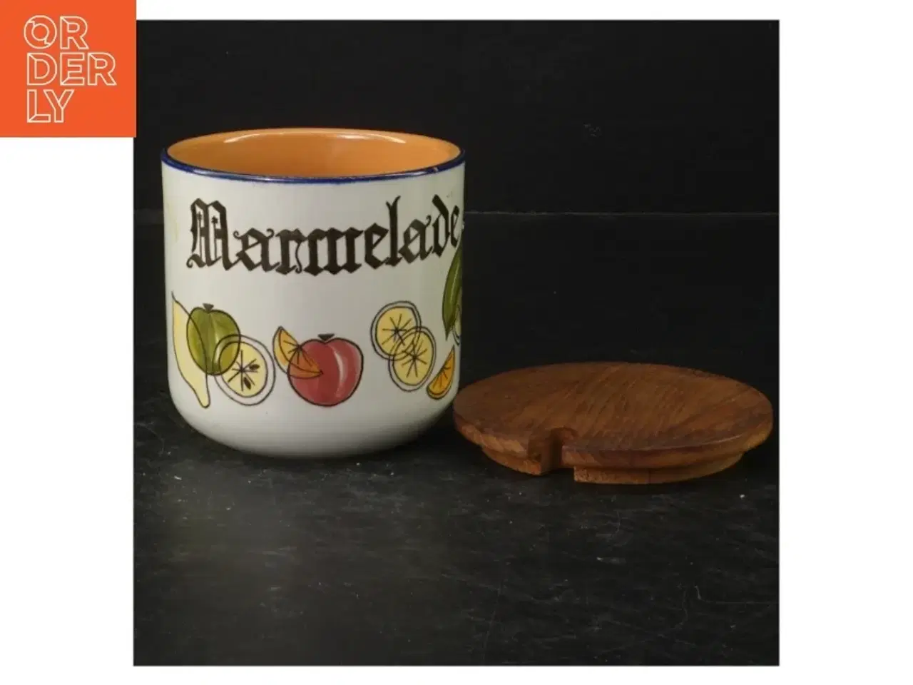 Billede 2 - Knabstrup keramik marmeladekrukke med trælåg fra Knabstrup (str. Ø. 9 cm. længde, 8 cm)