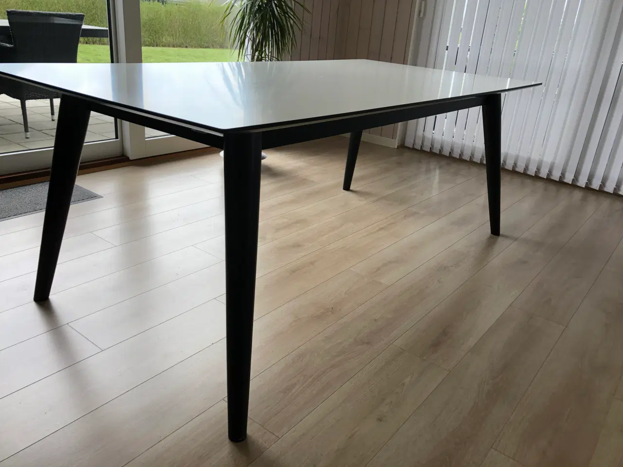 Billede 1 - Spisebord m. 2plader