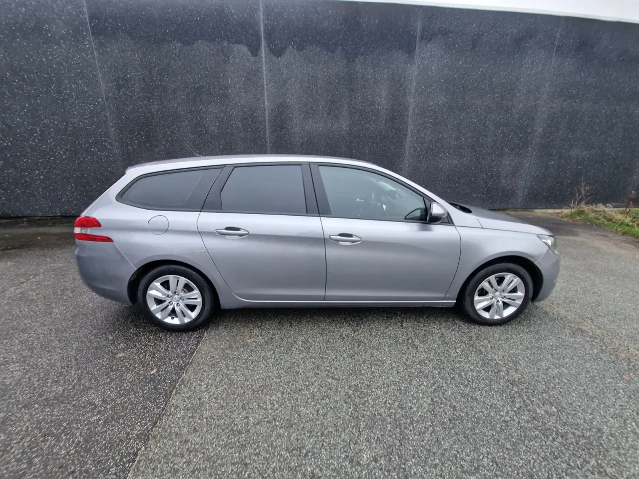 Billede 1 - Peugeot 308 1,2 e-THP 130 Allure SW