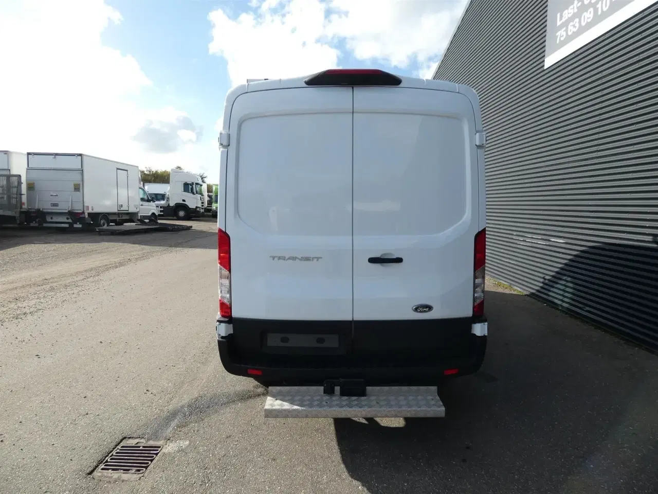 Billede 6 - Ford Transit 350 L2H2 2,0 TDCi Trend 130HK Van 6g Aut.