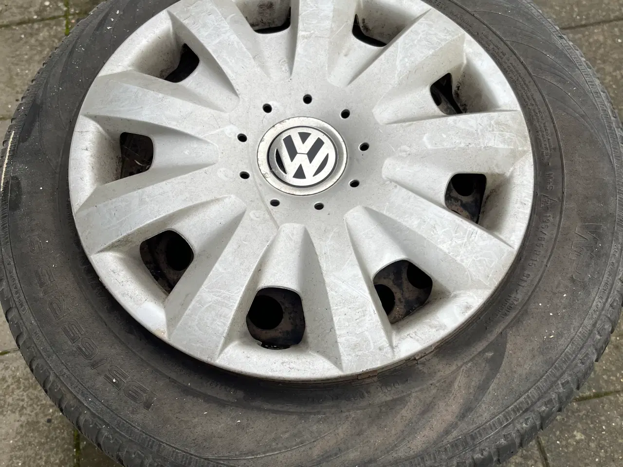 Billede 1 - Stålfælge med vinterdæk