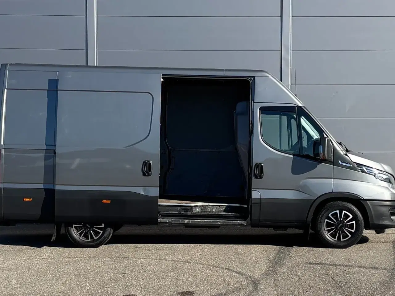 Billede 9 - Iveco Daily 3,0 35S21 12m³ Van AG8