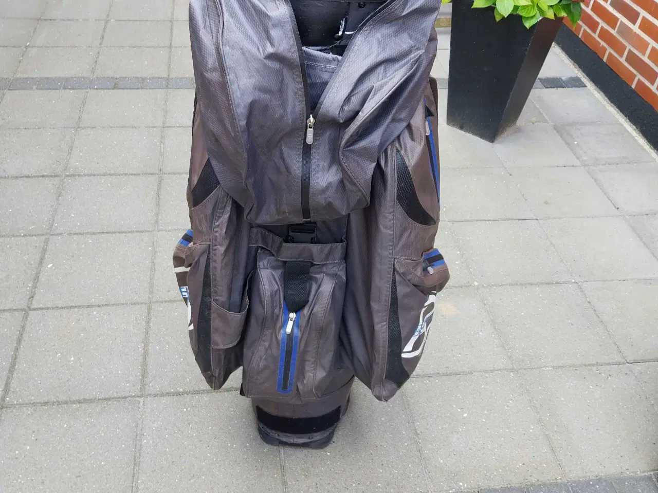 Billede 2 - Bennington superdry rumdelt golfbag