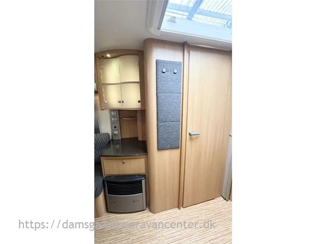 Billede 10 - 2011 - Adria Adora 472 LU Enkeltsenge-Lamel-Gulvtemp.-Mover-Telt