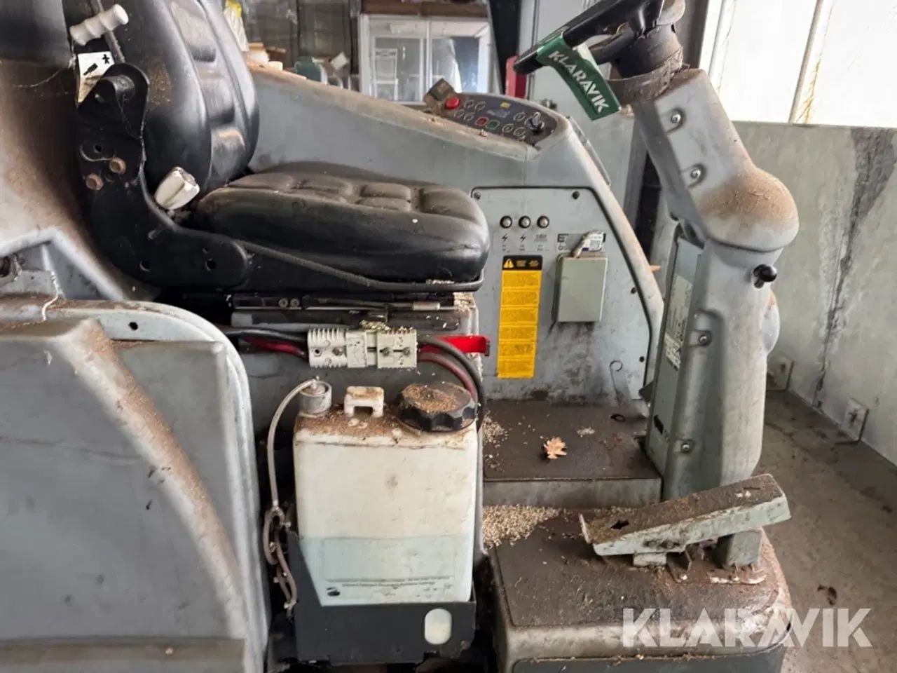 Billede 9 - Gulvvasker og fejemaskine Nilfisk BR 1100S