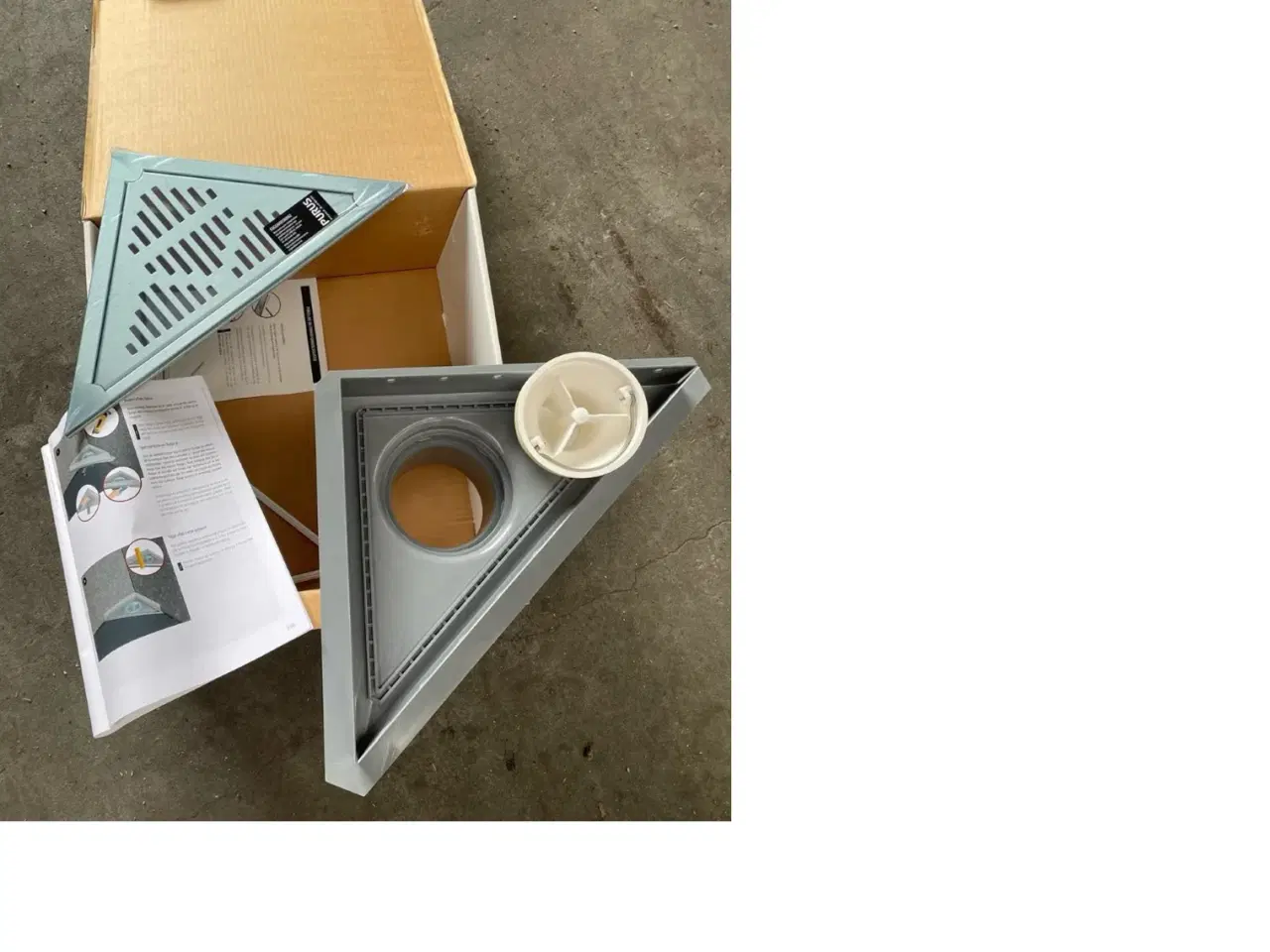 Billede 1 - Hjørneafløb, gulvafløb med rist til badeværelse