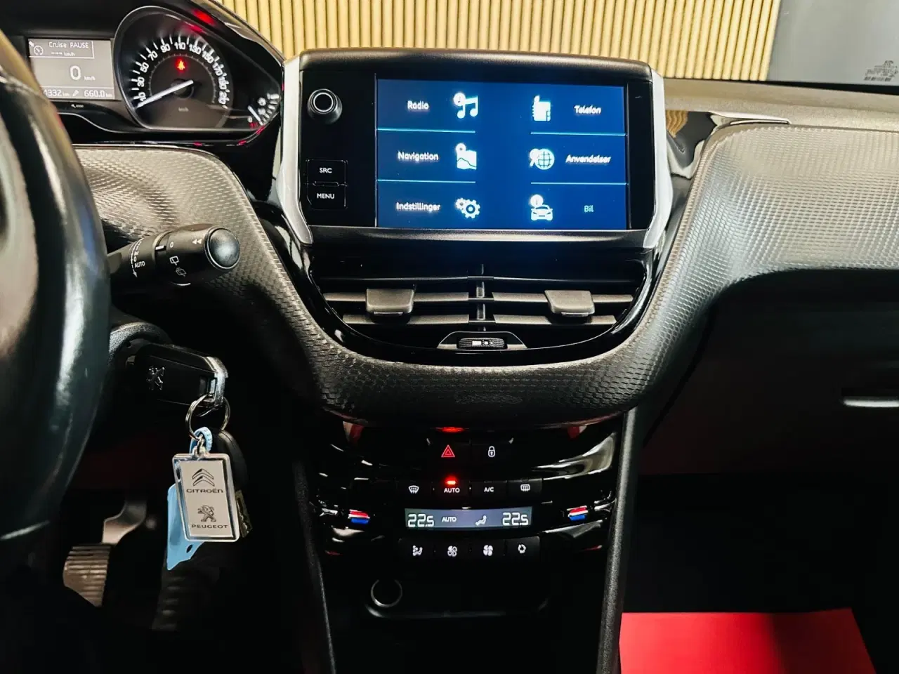 Billede 12 - Peugeot 208 1,5 BlueHDi 100 Allure Sky