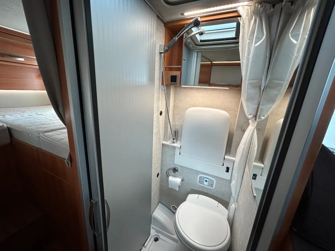 Billede 13 - Hymer Van 374 2,3 MJT 130