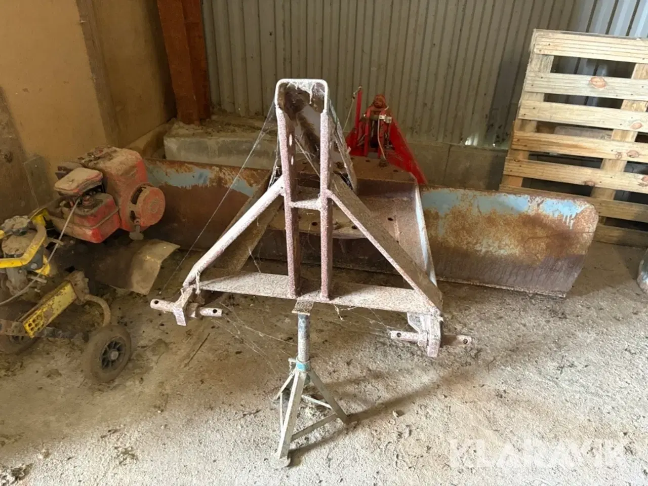 Billede 4 - Fræser, dozer blad og ophæng Blandet lot