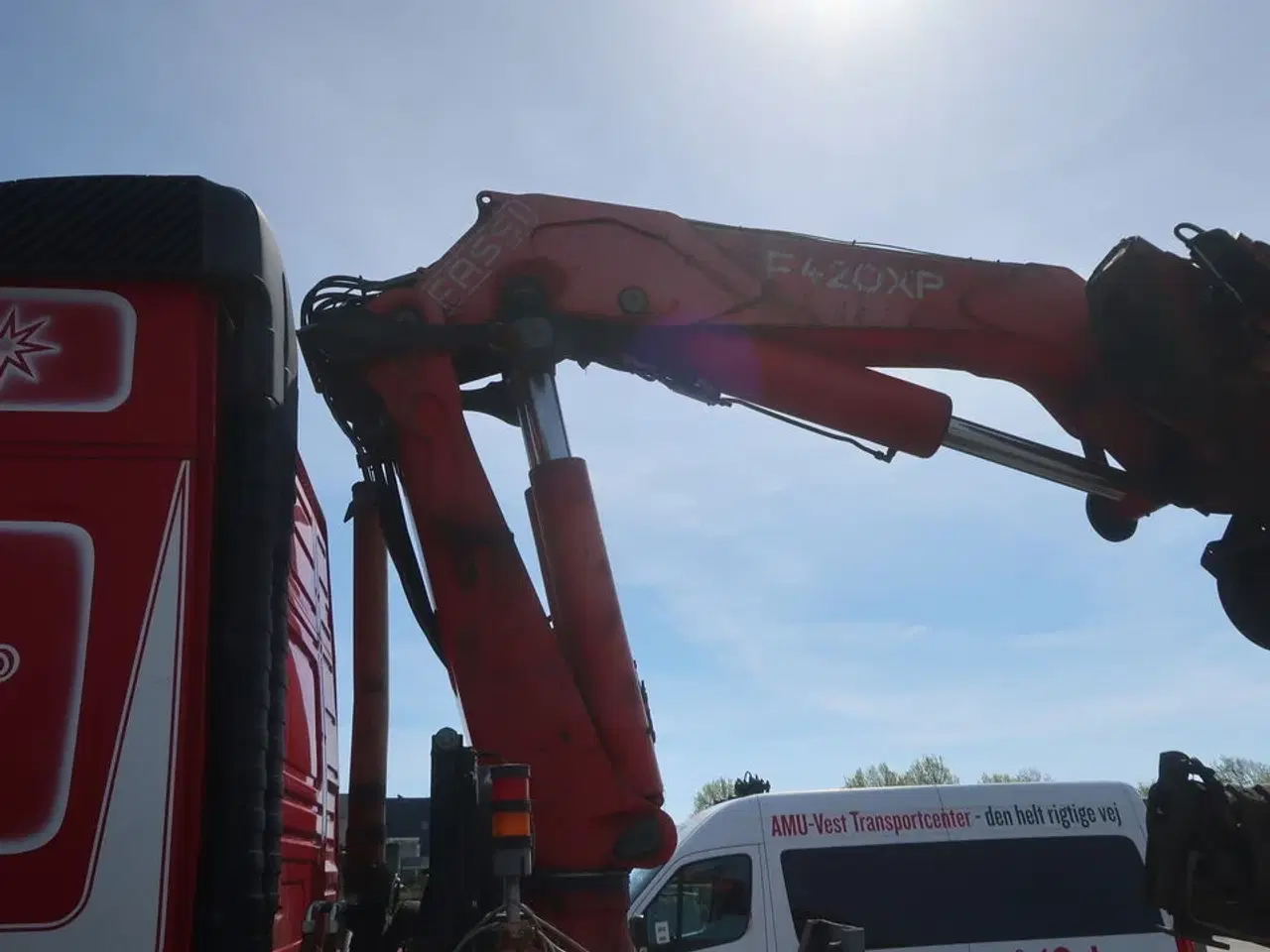 Billede 13 - Lastbil m. kran VOLVO FM12