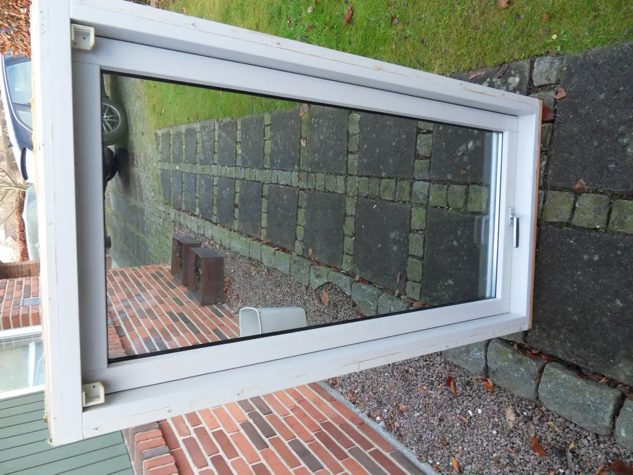Billede 2 - Termovindue 59x119 cm. Tophængt. 3 ens vinduer
