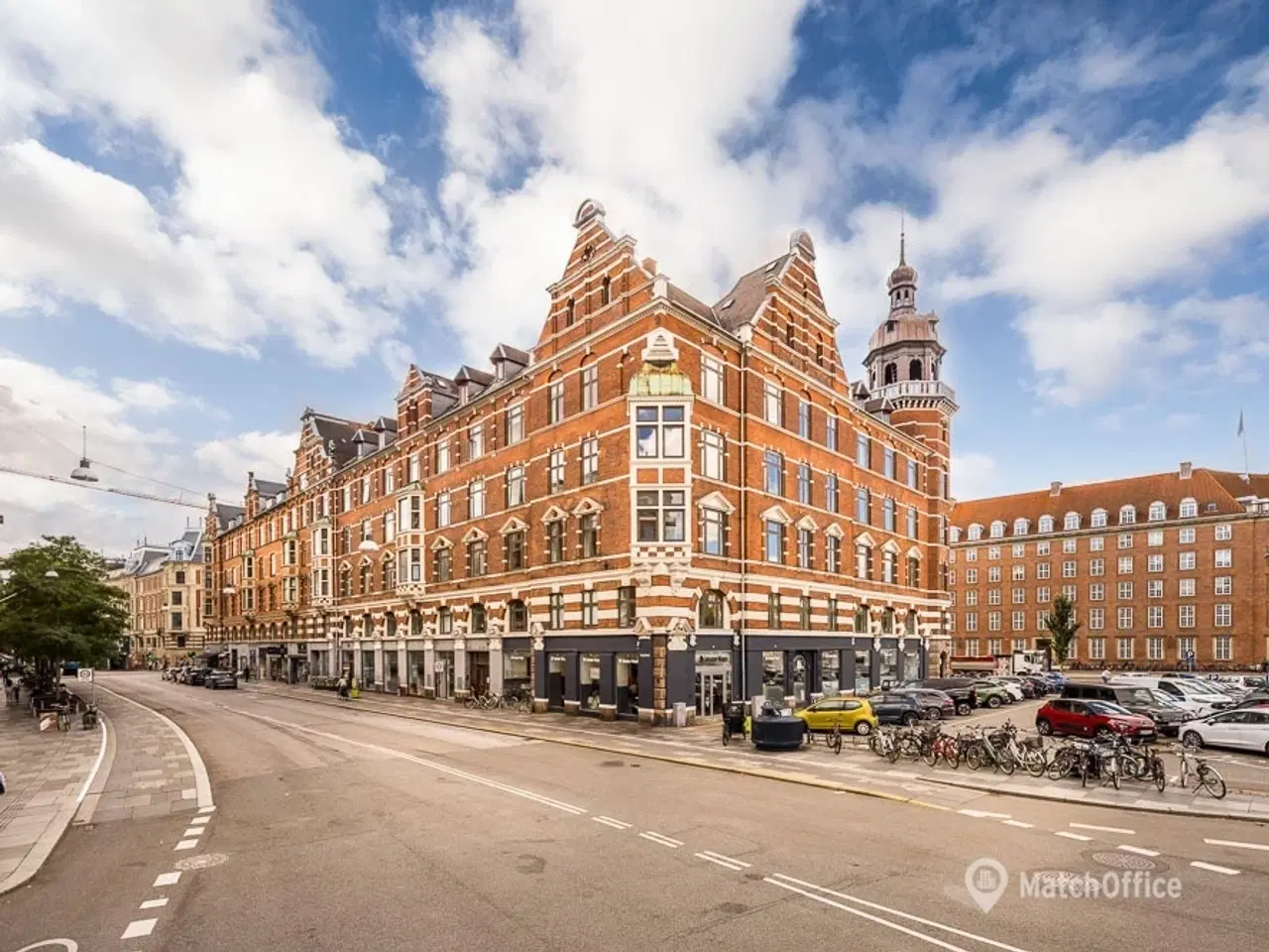 Billede 5 - Unikt og herskabeligt kontorlejemål med synlig placering