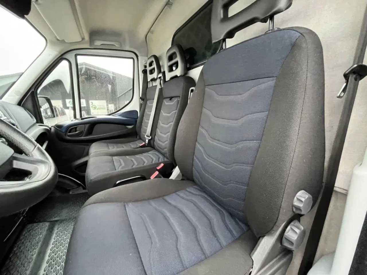 Billede 14 - Iveco Daily 2,3 35S16 7,3m³ Van AG8