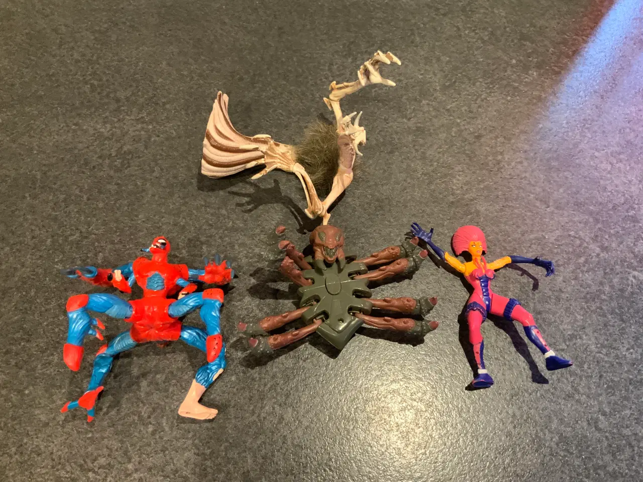 Billede 2 - Gamle spiderman figurer