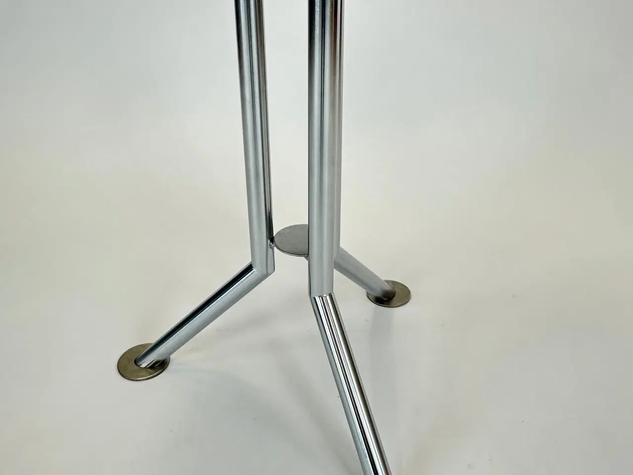 Billede 4 - Kvadratisk bord fra Magnus Olesen (Hvid)