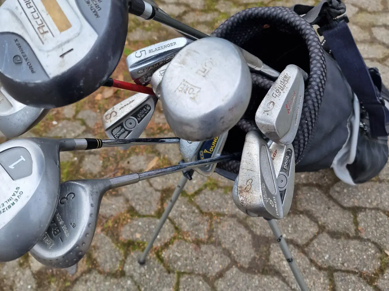 Billede 3 - Golfstandbag FENIX med jern og køller