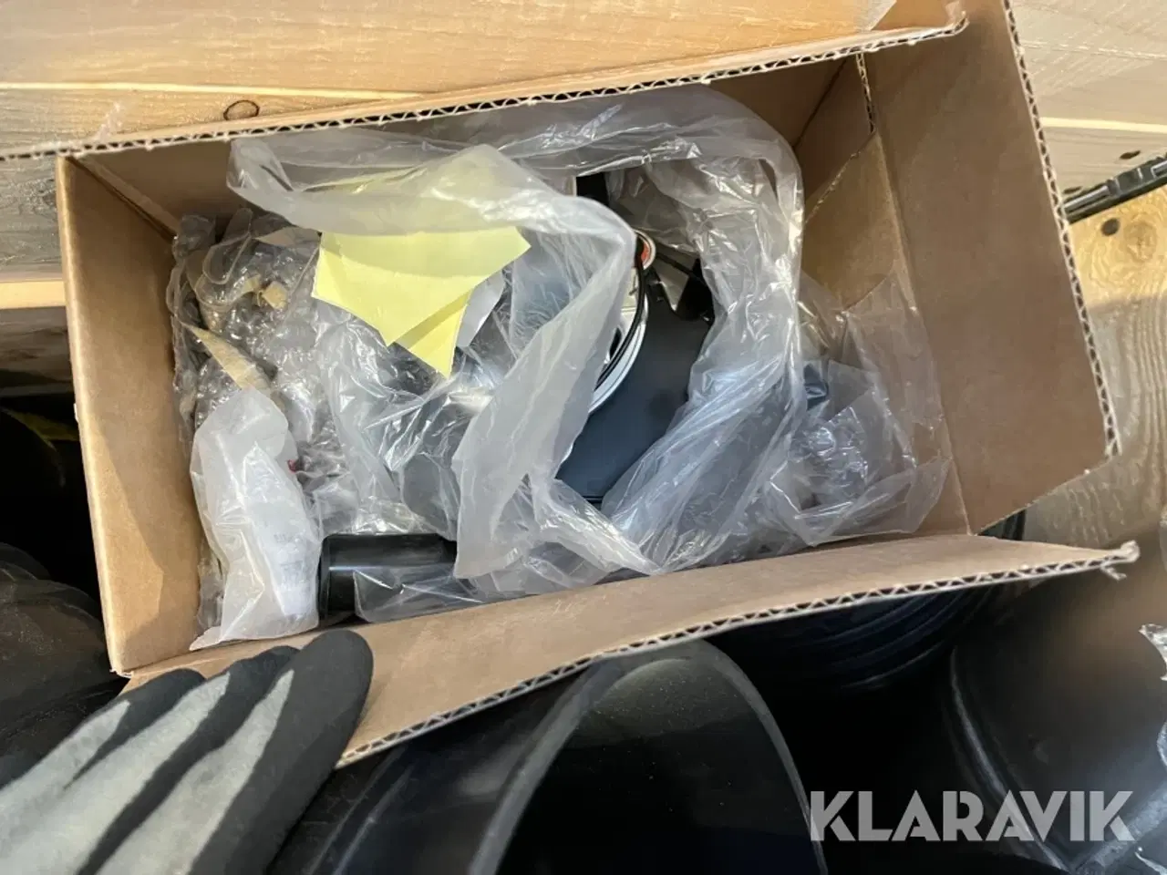 Billede 9 - Lot - rottespærre, lyddæmpere, svejsetråd og øvrigt - 2 paller