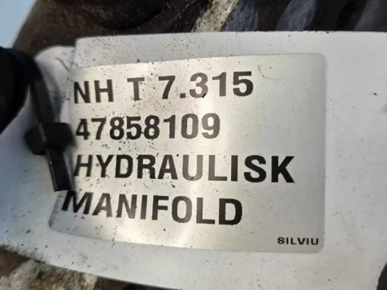 Billede 4 - New Holland T7.315 Hydraulikventil 47858109