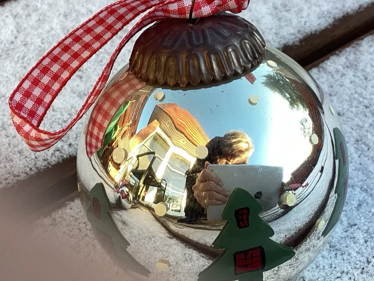 Billede 5 - 3 glas julekugler i æske