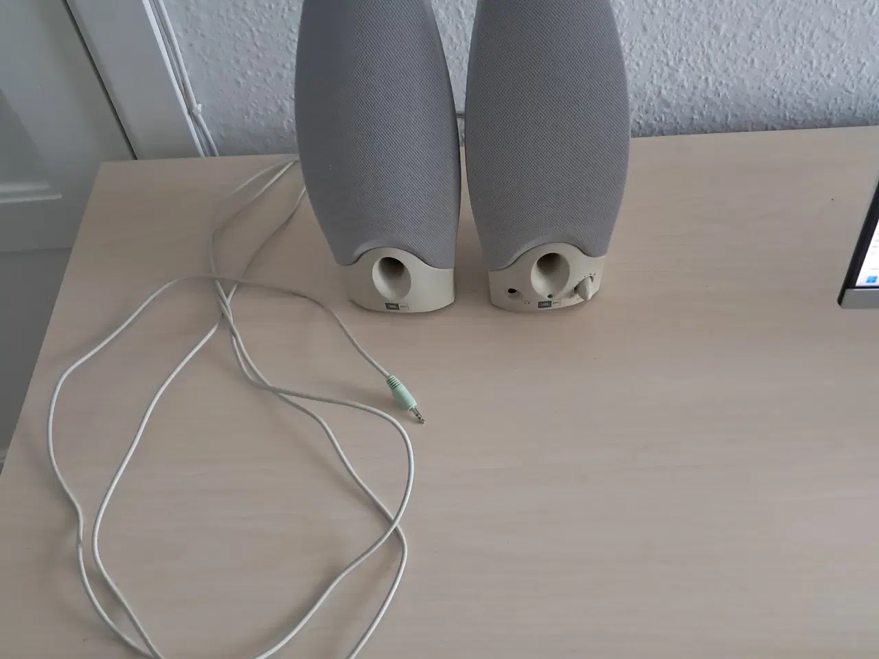 Billede 3 - 1 sæt i alt 2 stk. højtaler med jackstik