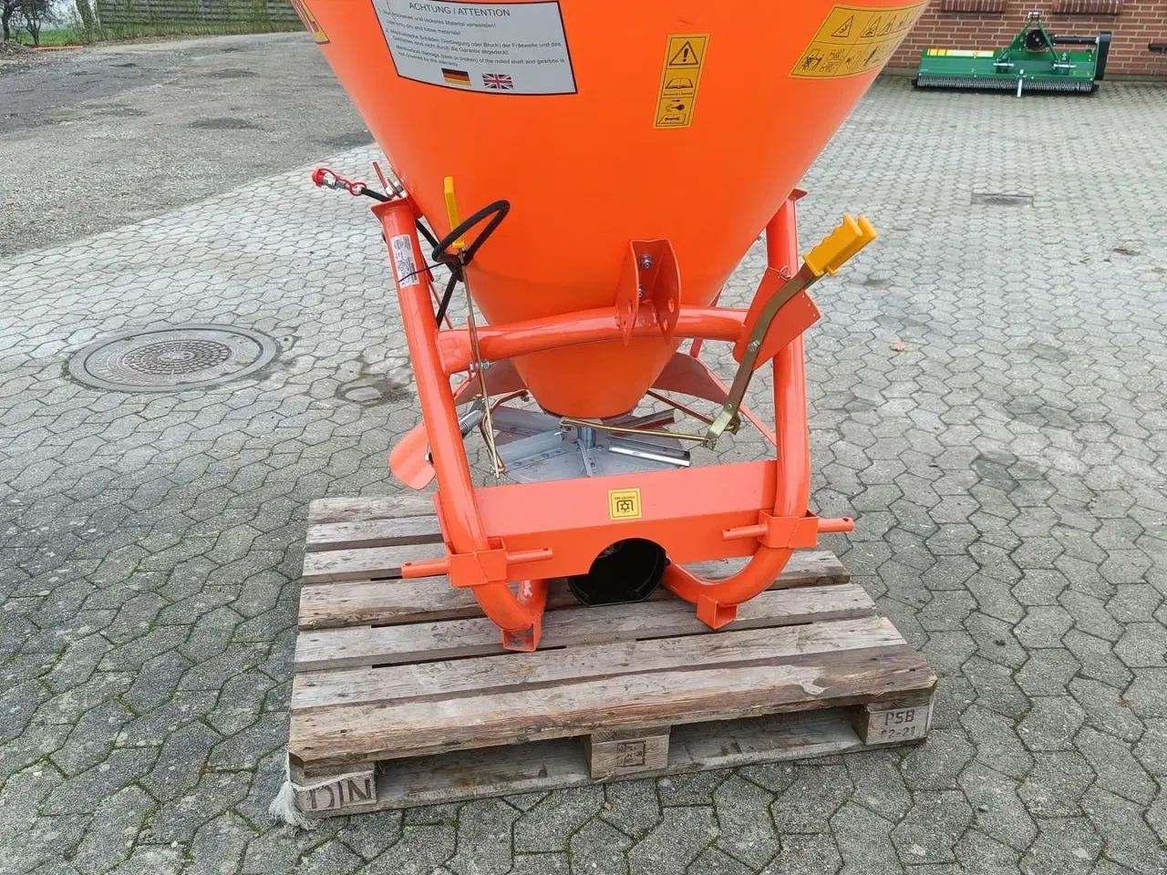 Billede 5 - - - - Grass-Rol 500L. Saltspreder