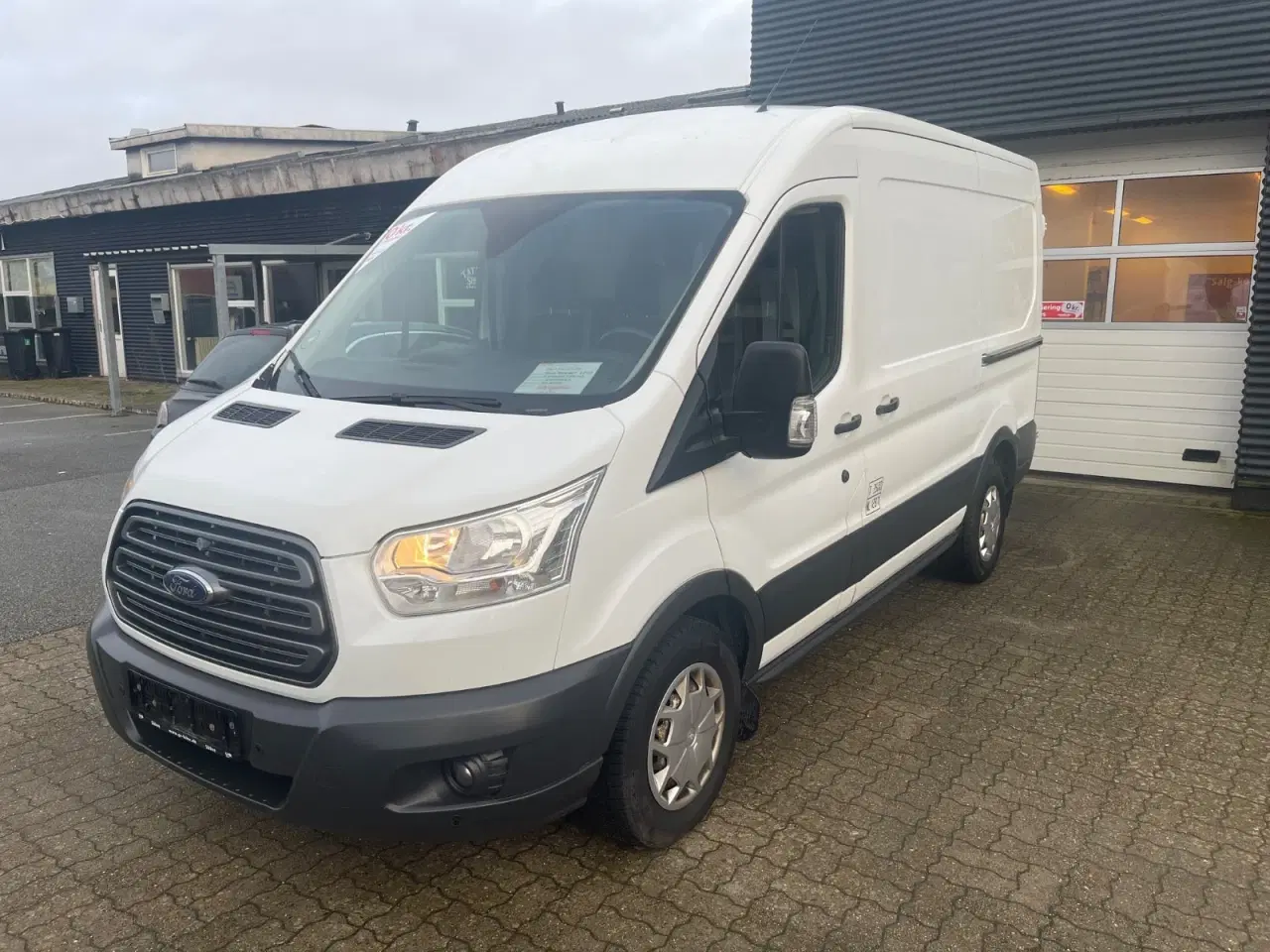 Billede 2 - Ford Transit 350 L2 Van 2,0 TDCi 170 Ambiente H2 FWD