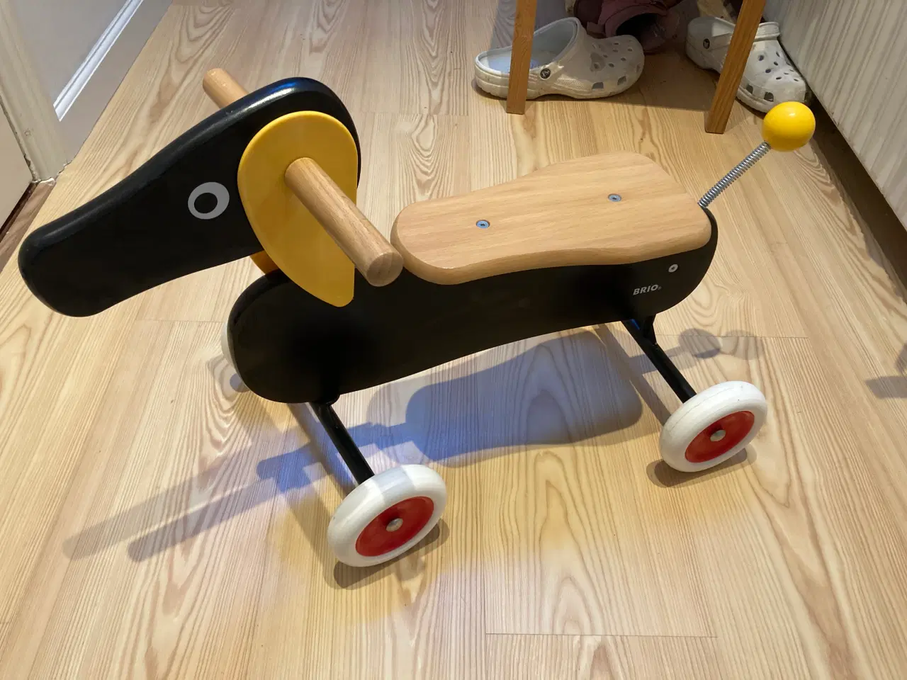 Billede 2 - Brio Dachsie ride-on hund