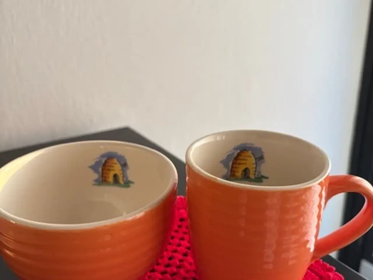Billede 1 - Krus og Skåle fra Busy Bee England