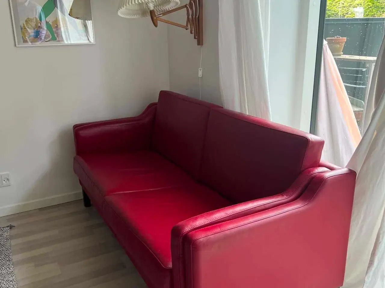 Billede 6 - Velholdt rød lædersofa + lænestol i ægte læder