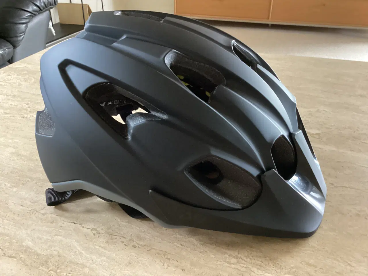 Billede 2 - Helt ny cykelhjelm 