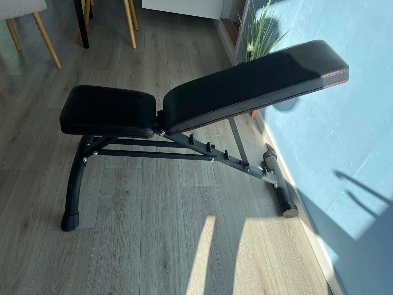 Billede 2 - Iron Gym træningsbænk – solid og justerbar 💪