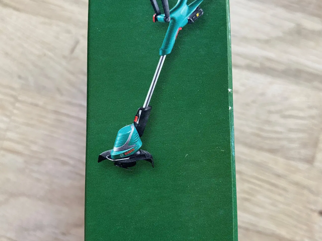 Billede 2 - Bosch plastknive til ART 26-18 LI græstrimmer
