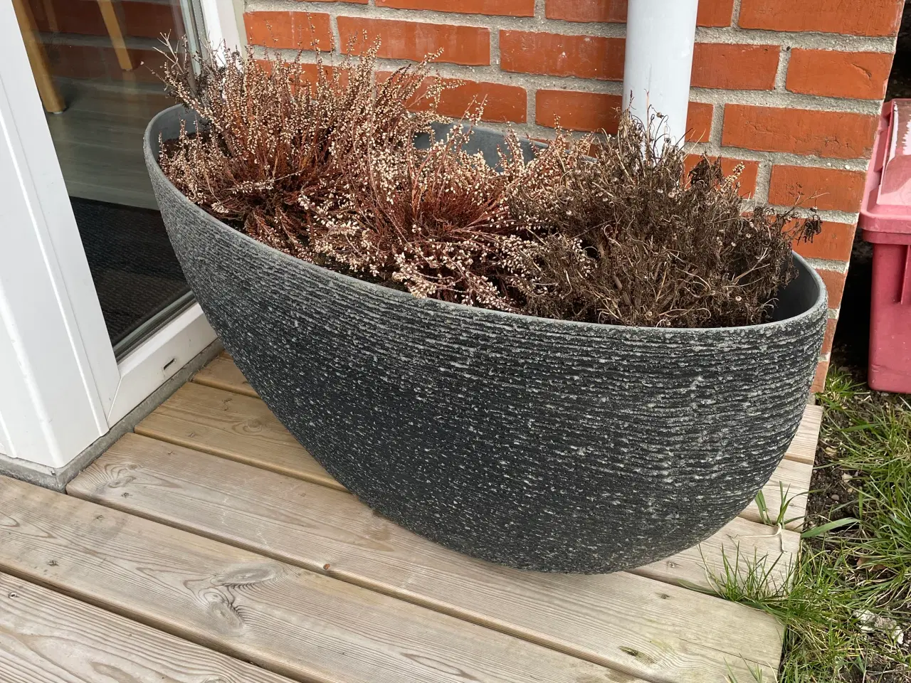 Billede 1 - Oval havekrukke med vandreservoir