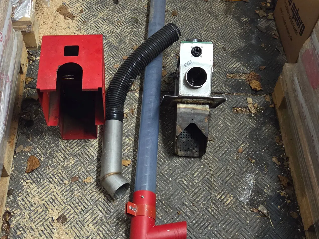 Billede 3 - Dele  NBE pillefyr  Skotte