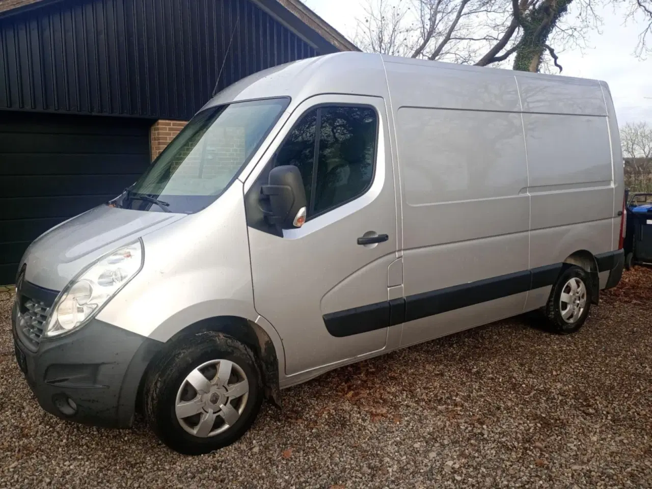 Billede 1 - Renault Master III T35 2,3 dCi 150 L2H2 Kassevogn aut.