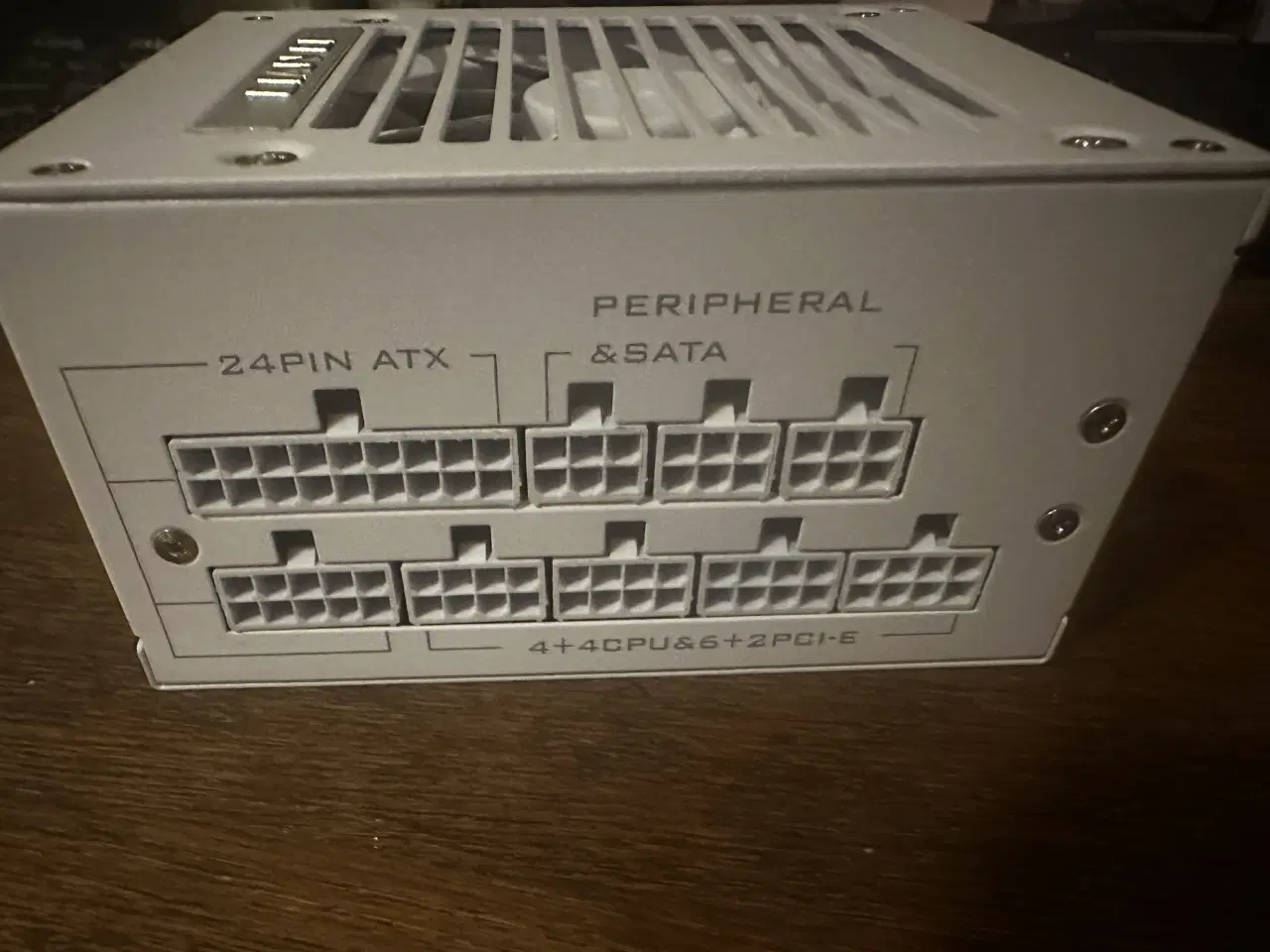 Billede 1 - Lian Li SP750 strømforsyning