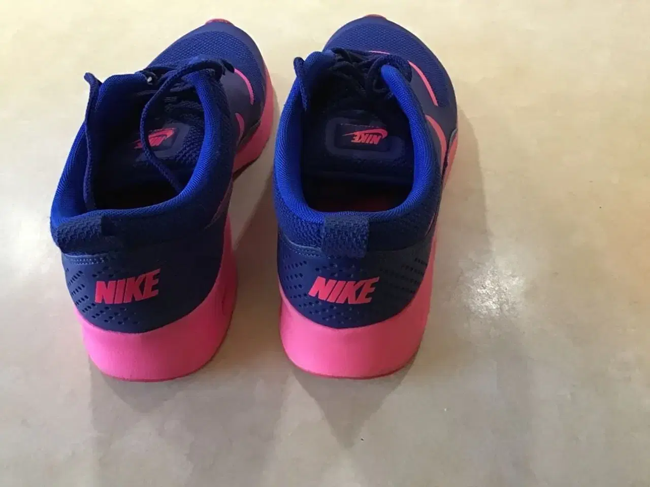 Billede 3 - Nike sko st.38 smal model