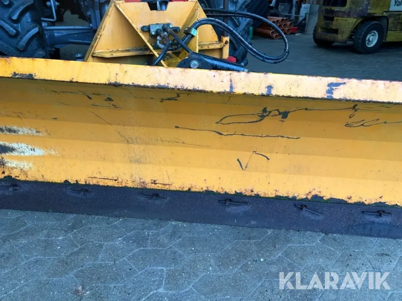 Billede 19 - Traktor New Holland 4835