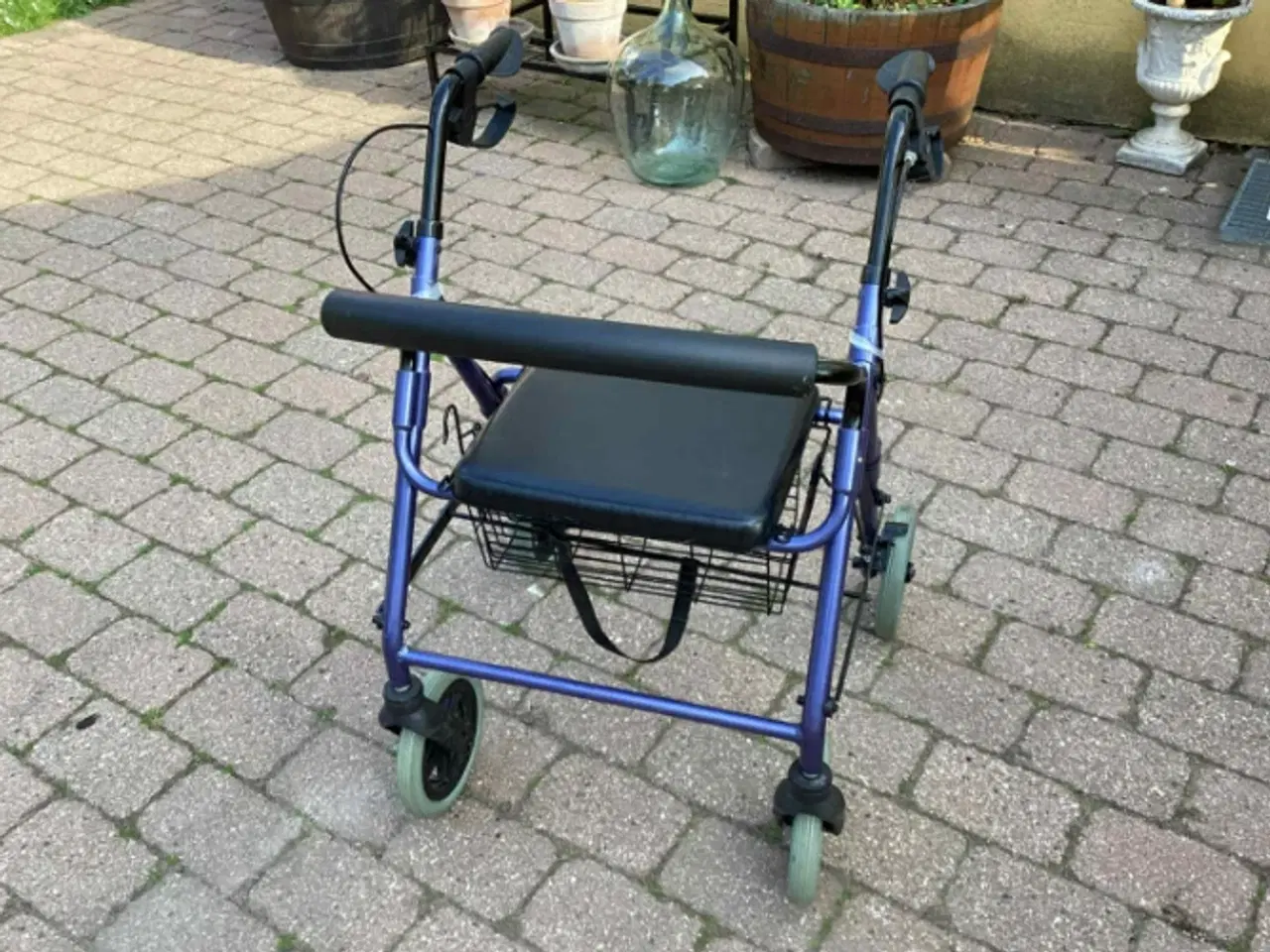 Billede 1 - Rollator alluminium med ryglæn