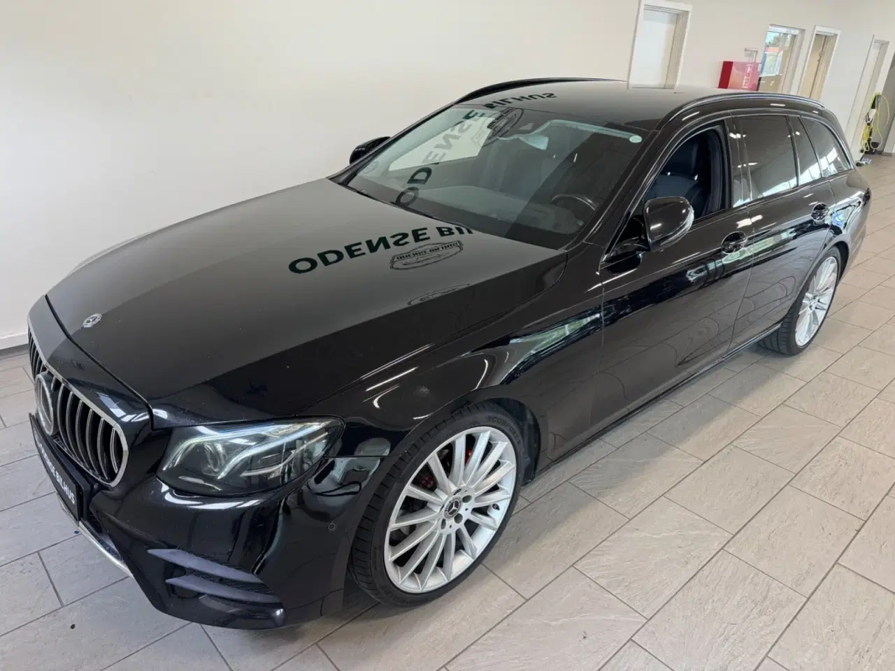 Billede 2 - Mercedes E220 d 2,0 AMG Line stc. aut.