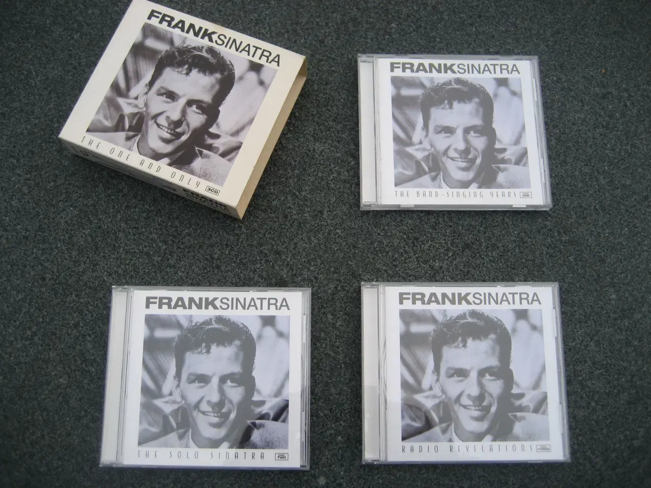 Billede 2 -  Fin CD-box med Frank Sinatra