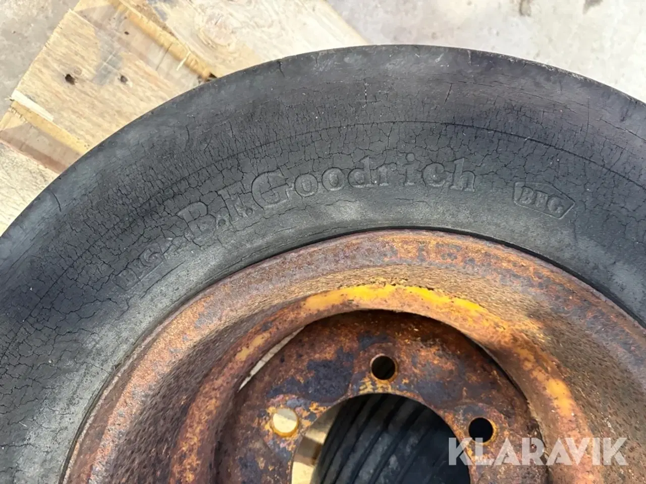 Billede 7 - landbrugs-/industridæk  B.F. Goodrich  2 styk
