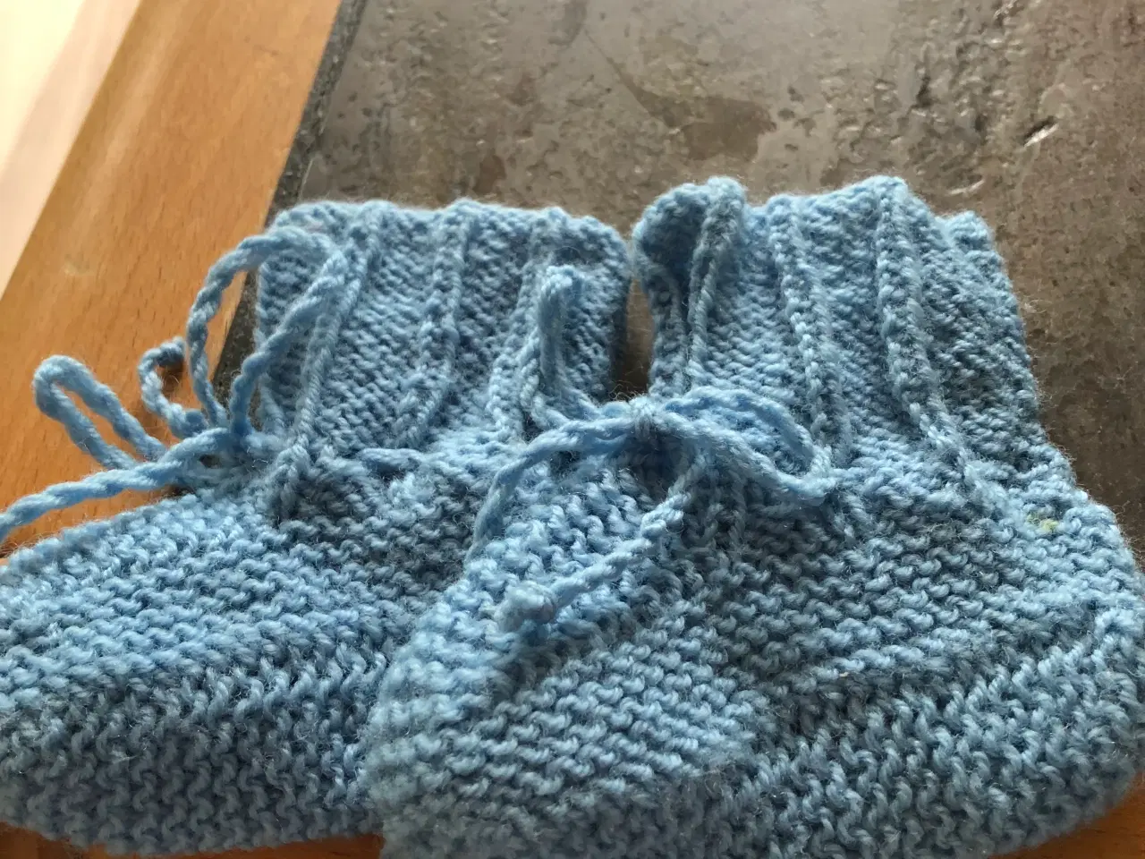 Billede 1 - Retro babysokker håndstrikket