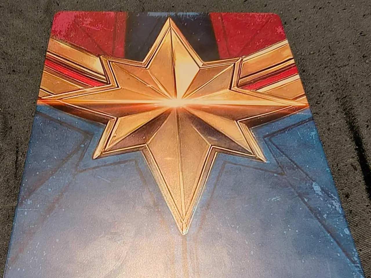 Billede 2 - Captain Marvel – Eksklusiv Blu-ray Steelbook